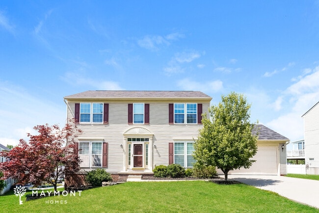 property at 1215 Creekledge Ct