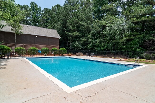 Flats at Riverview in Duluth, GA - Foto de edificio - Building Photo