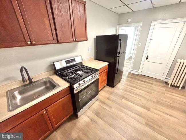 property at 223 S 49th St