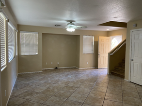 5989 Banbury Heights Way in Las Vegas, NV - Building Photo - Building Photo