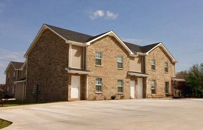 2276 McCormick Lane