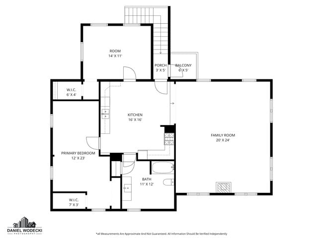 122 Wood St, Unit 122 Wood St in Coventry, RI - Foto de edificio - Building Photo