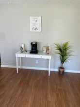 Room in Duplex on New Dawn Ct in Jonesboro, GA - Building Photo - Building Photo