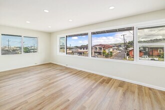 2017 Liliha St in Honolulu, HI - Foto de edificio - Building Photo