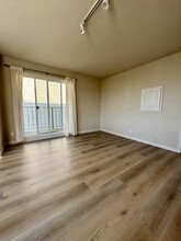 595 Duncan St, Unit 2 in San Francisco, CA - Building Photo - Building Photo