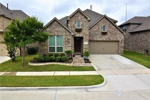 4712 El Paso St in McKinney, TX - Building Photo