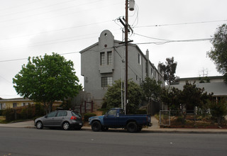 622 13th St in Imperial Beach, CA - Building Photo - Building Photo