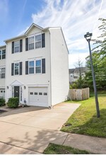 10035 Gander Ct in Fredericksburg, VA - Building Photo - Building Photo