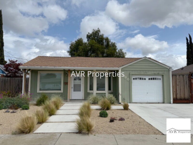 590 James St in Livermore, CA - Building Photo