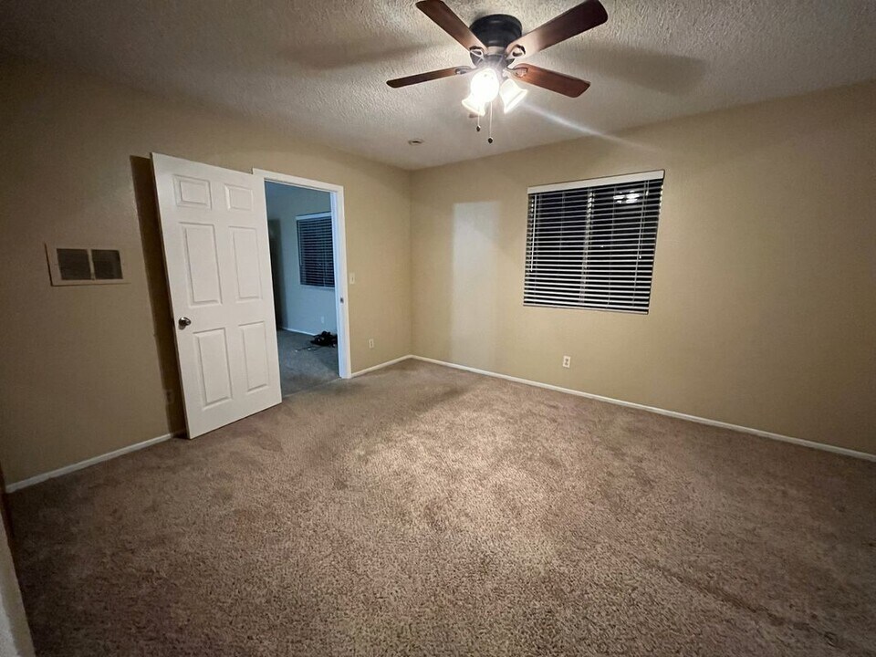 4154 159th St in Lawndale, CA - Building Photo