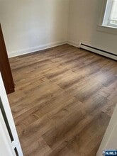 256 Ackerman Ave, Unit 1 in Clifton, NJ - Building Photo - Building Photo