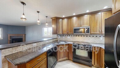 1299 Vondelpark Dr in Colorado Springs, CO - Building Photo - Building Photo