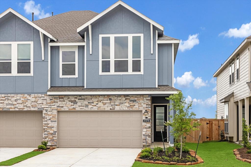 21215 Doubtful Cyn Dr in Cypress, TX - Building Photo