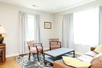 231 Stribling Ave in Charlottesville, VA - Building Photo - Building Photo