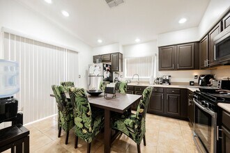 5386 Blue Oat Ave in Las Vegas, NV - Building Photo - Building Photo