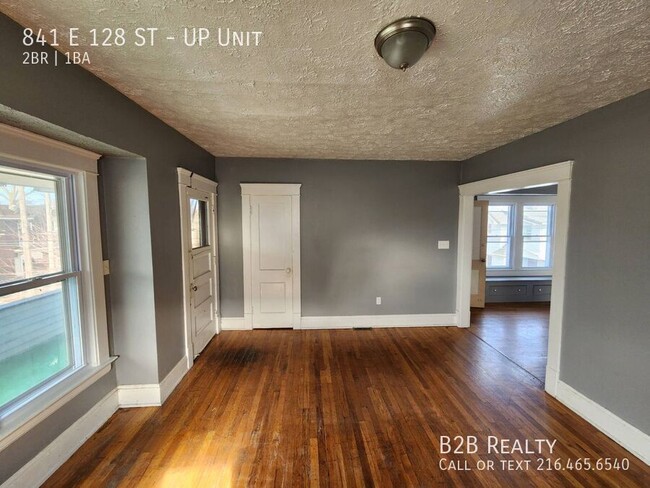841 E 128th St-Unit -UP Unit in Cleveland, OH - Building Photo - Building Photo