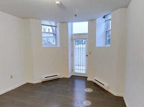10 Berry St, Unit A in Boston, MA - Building Photo - Building Photo