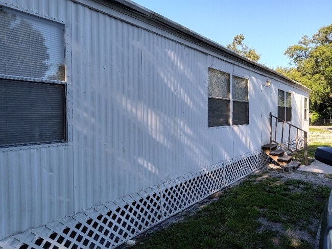 property at 4091 Palm Ln