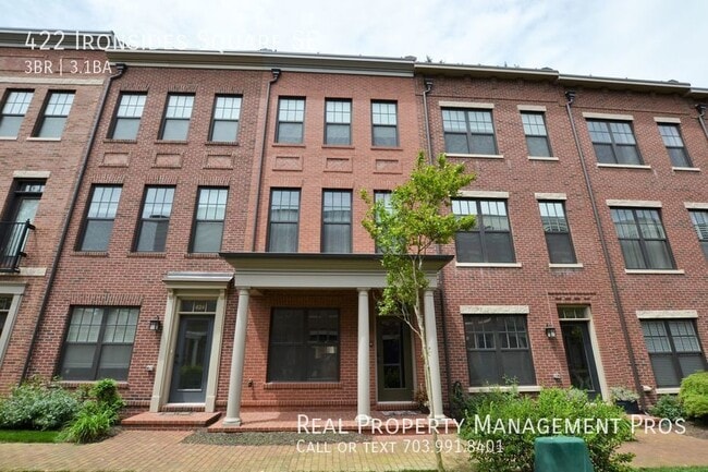 property at 422 Ironsides Square SE