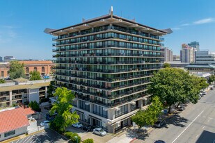Imperial Tower in Sacramento, CA - Building Photo