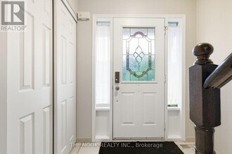 60 Landerville Ln in Bowmanville, ON - Building Photo - Building Photo