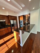 232 Jet Stream in Tustin, CA - Foto de edificio - Building Photo