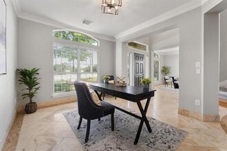 6611 Yaupon Dr in Austin, TX - Foto de edificio - Building Photo