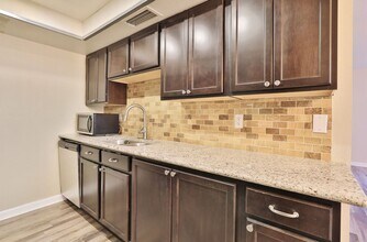 1223 N Granite Reef Rd in Scottsdale, AZ - Building Photo - Building Photo