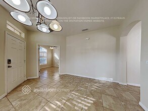 26012 Singing Lark Ct in Leesburg, FL - Foto de edificio - Building Photo