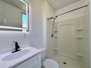 212 15th St in Jersey City, NJ - Building Photo - Building Photo