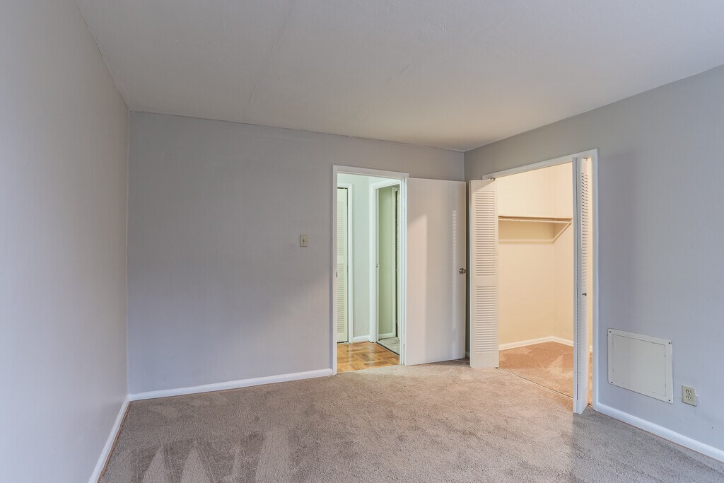 Waldorf Park Apartments Pittsburgh, PA Apartments