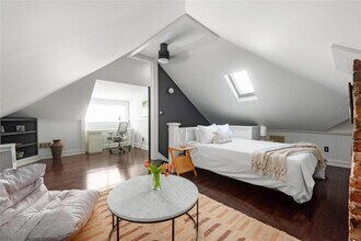 1024 Kirkwood Ave SE in Atlanta, GA - Foto de edificio - Building Photo