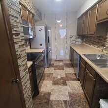 12020 Maple Rock Ct in San Antonio, TX - Building Photo - Building Photo