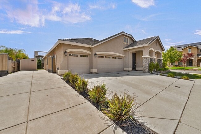 property at 200 Moisant Ct