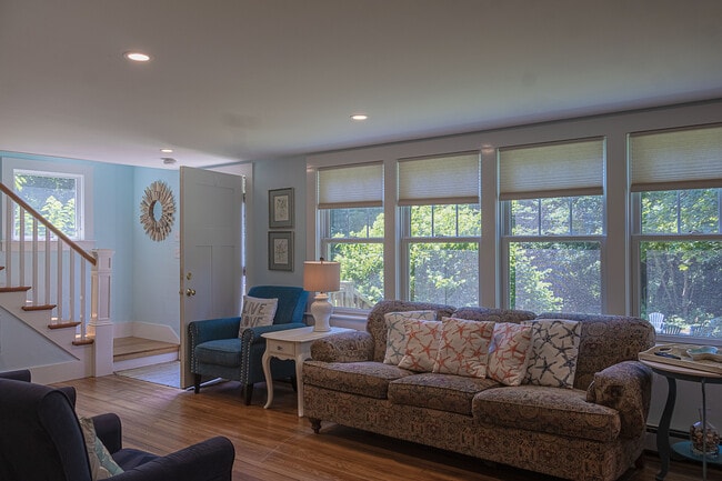 611 MA-6A in Sandwich, MA - Building Photo - Building Photo