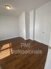 713 SE Atlantic St in Tullahoma, TN - Building Photo - Building Photo