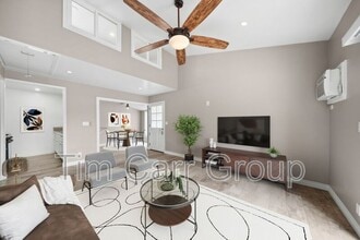 1001 W Stevens Ave in Santa Ana, CA - Building Photo - Building Photo