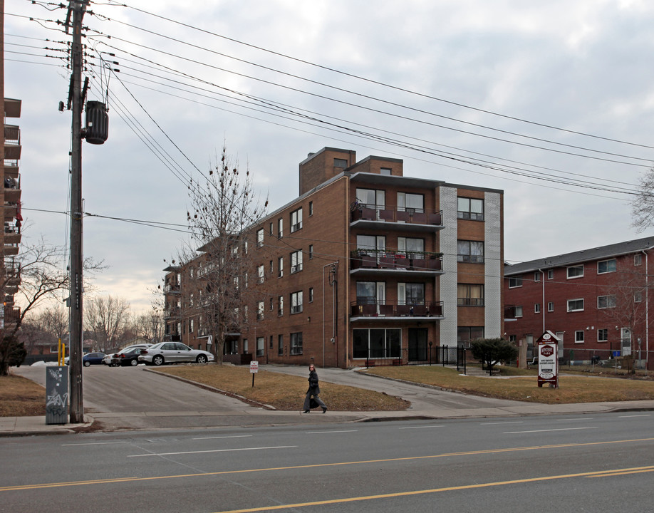 Monterey Park Inc. in Toronto, ON - Building Photo