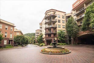 200 River Vista Drive in Atlanta, GA - Building Photo