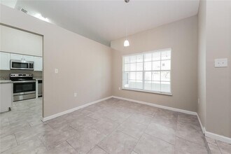 945 Delano Ct in Kissimmee, FL - Building Photo - Building Photo