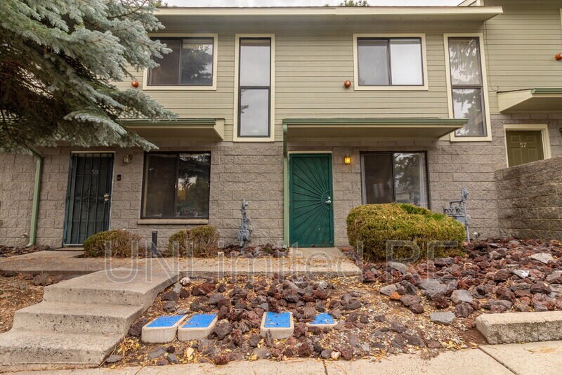 6315 St Nicholas Cir in Flagstaff, AZ - Building Photo