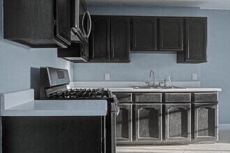 10307 Dancer Dr in Laredo, TX - Building Photo - Building Photo