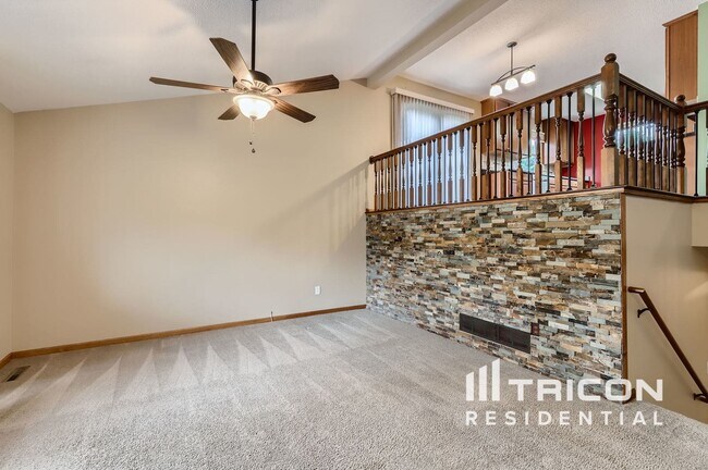 13800 Raven St NW in Andover, MN - Building Photo - Building Photo