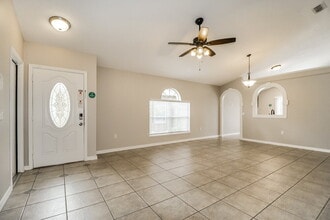 8706 Claiborne Ct in Orlando, FL - Building Photo - Building Photo