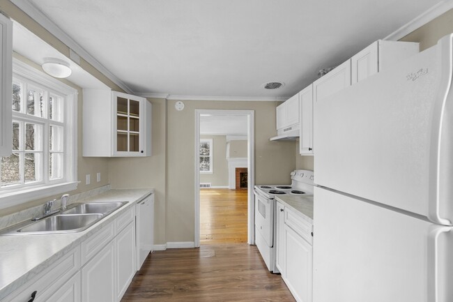 property at 501 Nottingham Rd