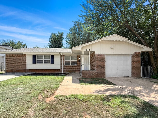 property at 812 Meadowridge Dr