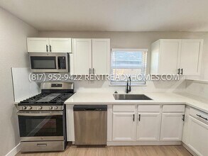 3630 Agnes St in Houston, TX - Foto de edificio - Building Photo