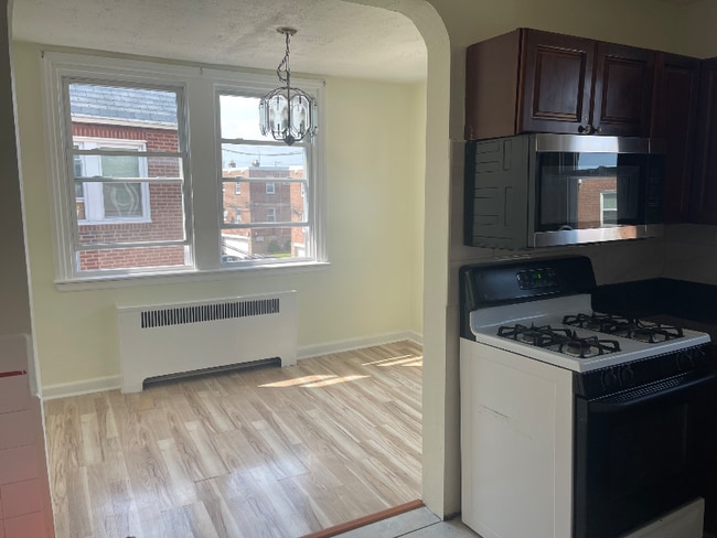 3239 Teesdale St in Philadelphia, PA - Building Photo - Building Photo