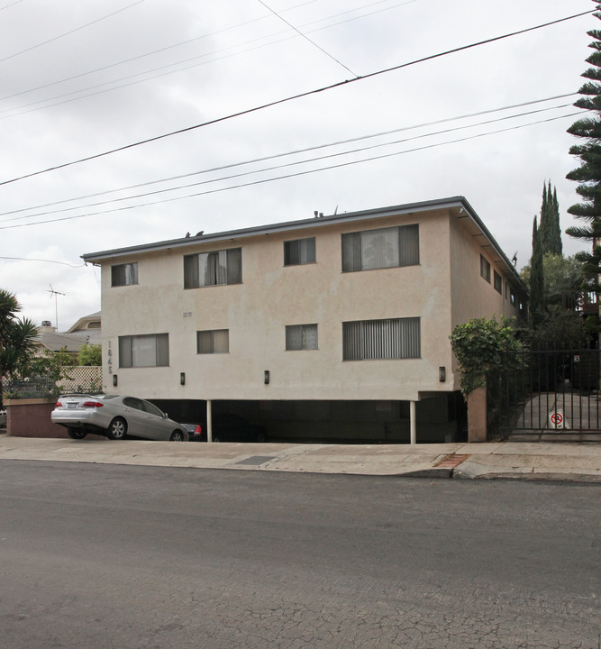 1845 N Van Ness Ave in Los Angeles, CA - Building Photo