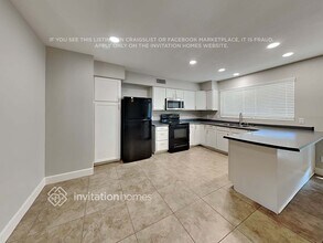 17619 N 29th Ave in Phoenix, AZ - Building Photo - Building Photo